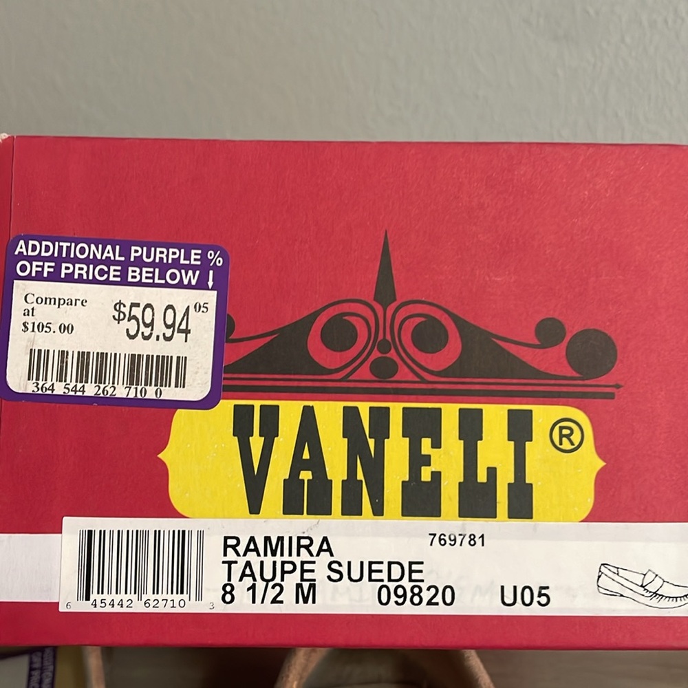 Van Eli Ramira Taupe Suede Driving Flat - Picture 6 of 9